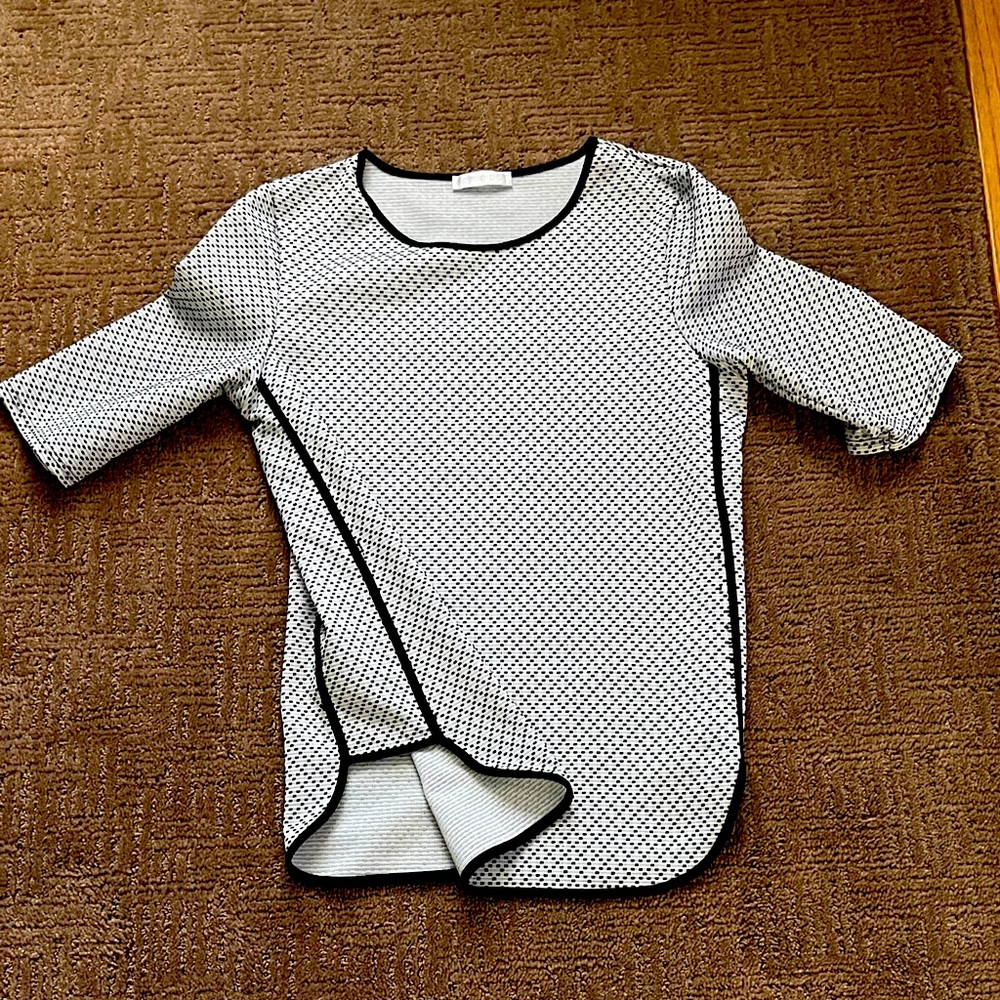 Black and White Patterned Top ($3 only when bundled)